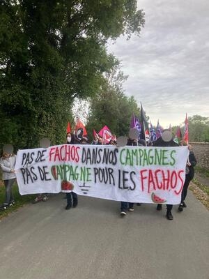 Mobilisation contre La Nuit de Bien Commun à Benon (17)