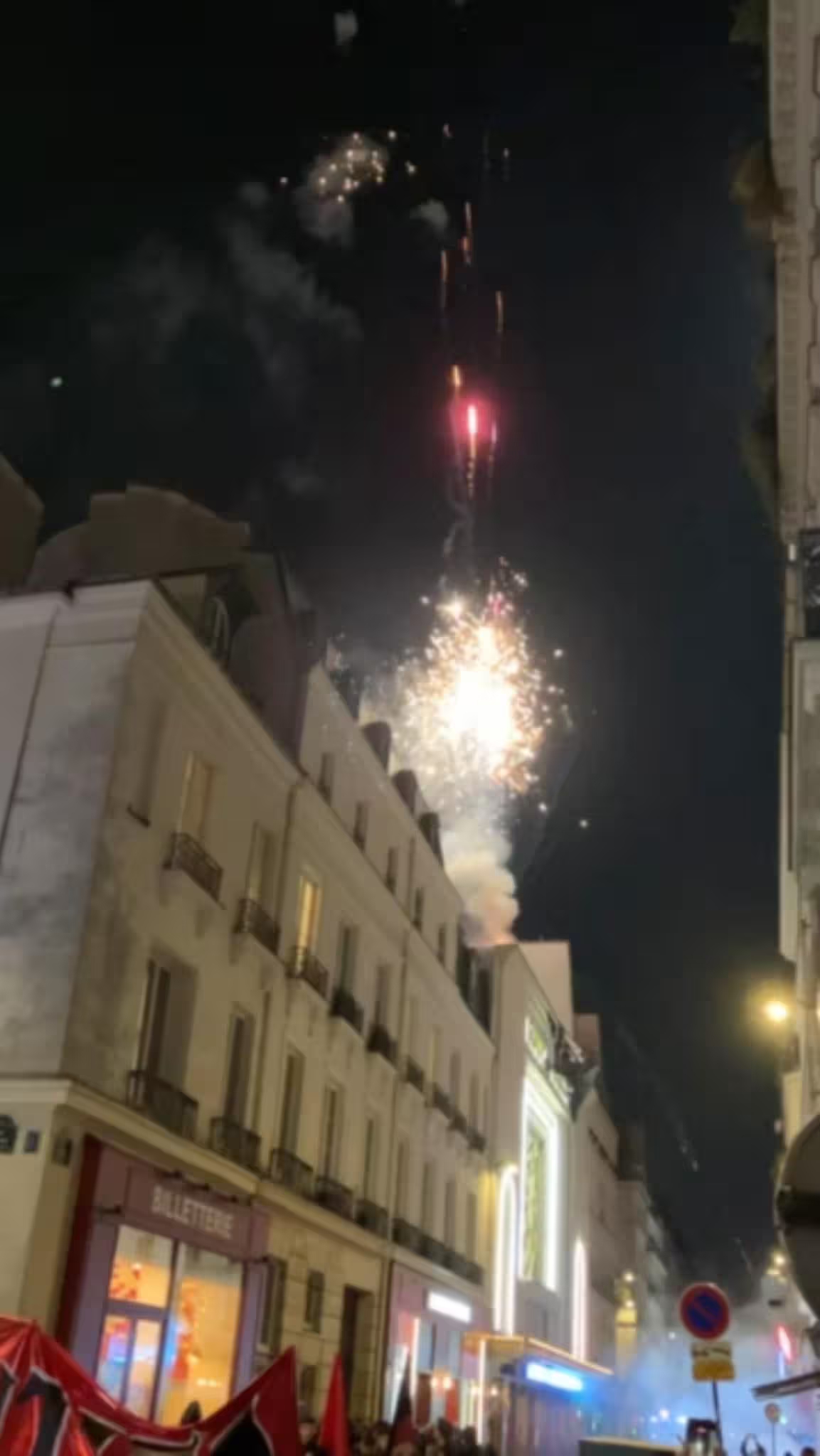 Une journée bien mouvementée pour une Nuit Pas Commune ! - récit de la mobilisation anti-Stérin du 4.12